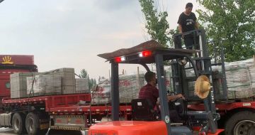 乌兰察布 黄金麻冰裂纹，地铺石装车