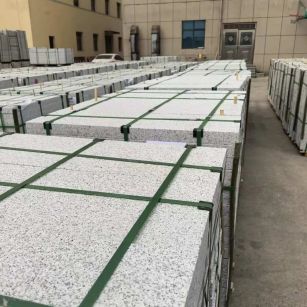 乌兰察布 白麻花岗岩5.0公分荔枝面地铺石