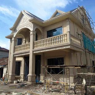 乌兰察布 黄金麻花岗岩石材私人别墅雕花门楼柱阳台栏杆