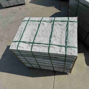 乌兰察布 白麻花岗岩石材自然面蘑菇石成品