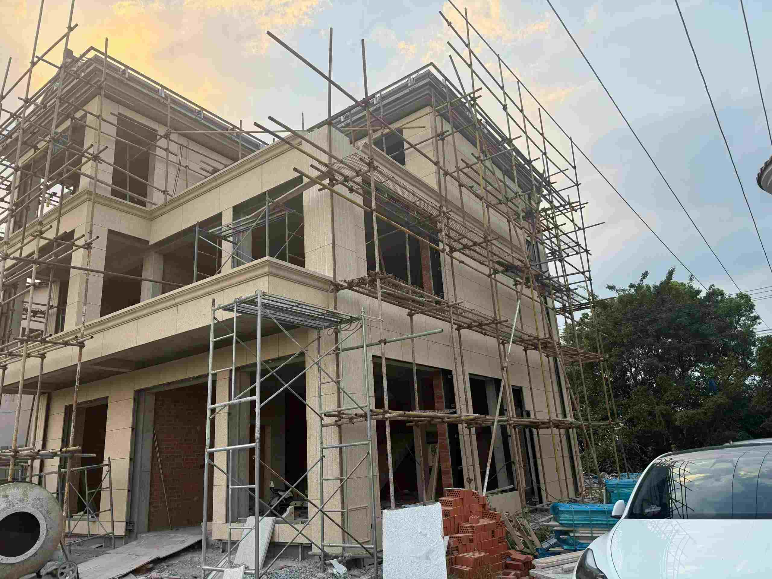 乌兰察布 黄金麻荔枝面花岗岩外墙干挂