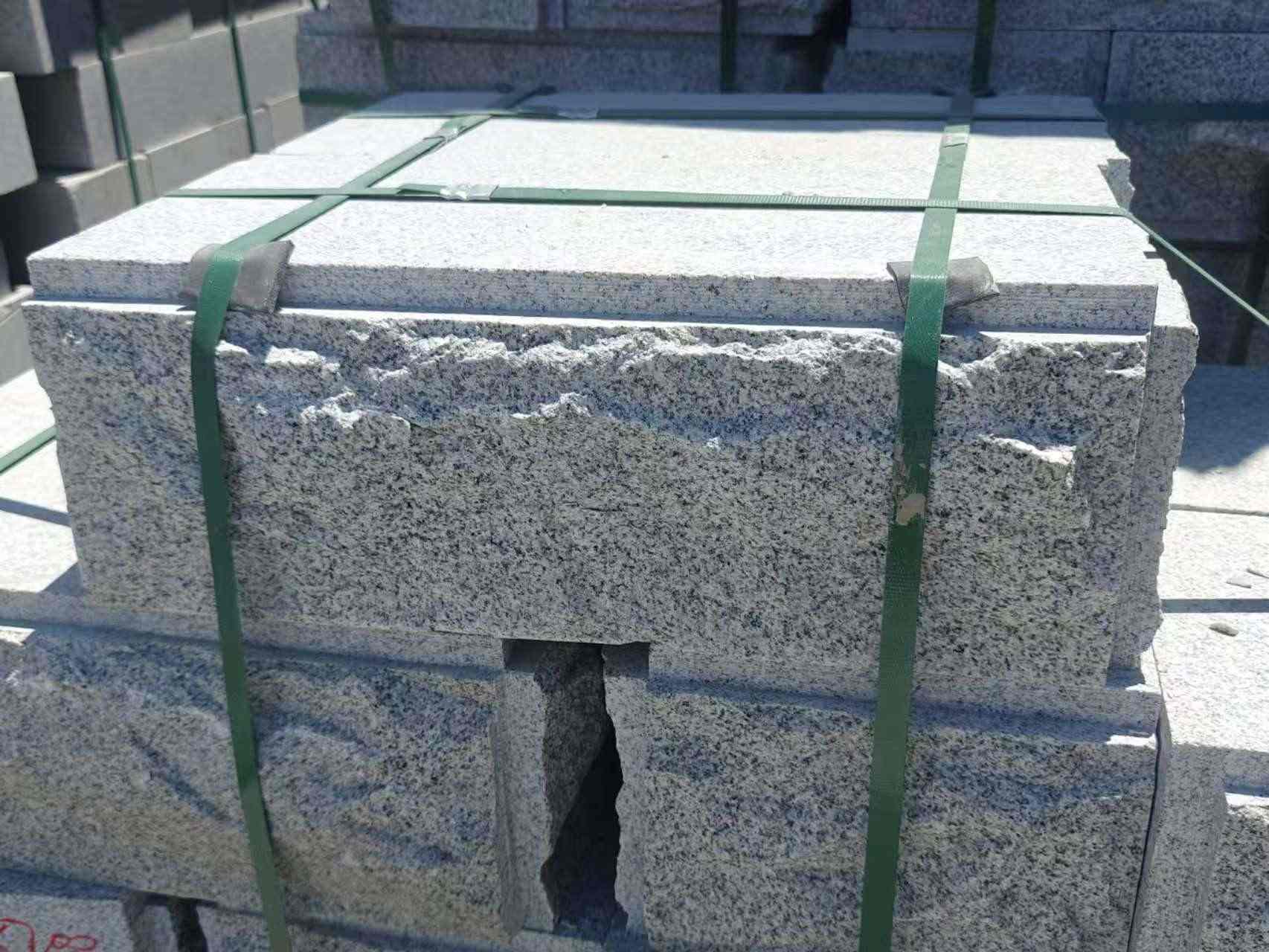 乌兰察布 芝麻白花岗岩自然面成品