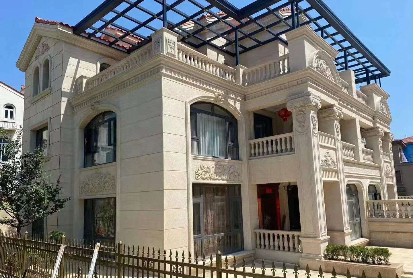 乌兰察布 黄金麻花岗岩荔枝面别墅外墙干挂