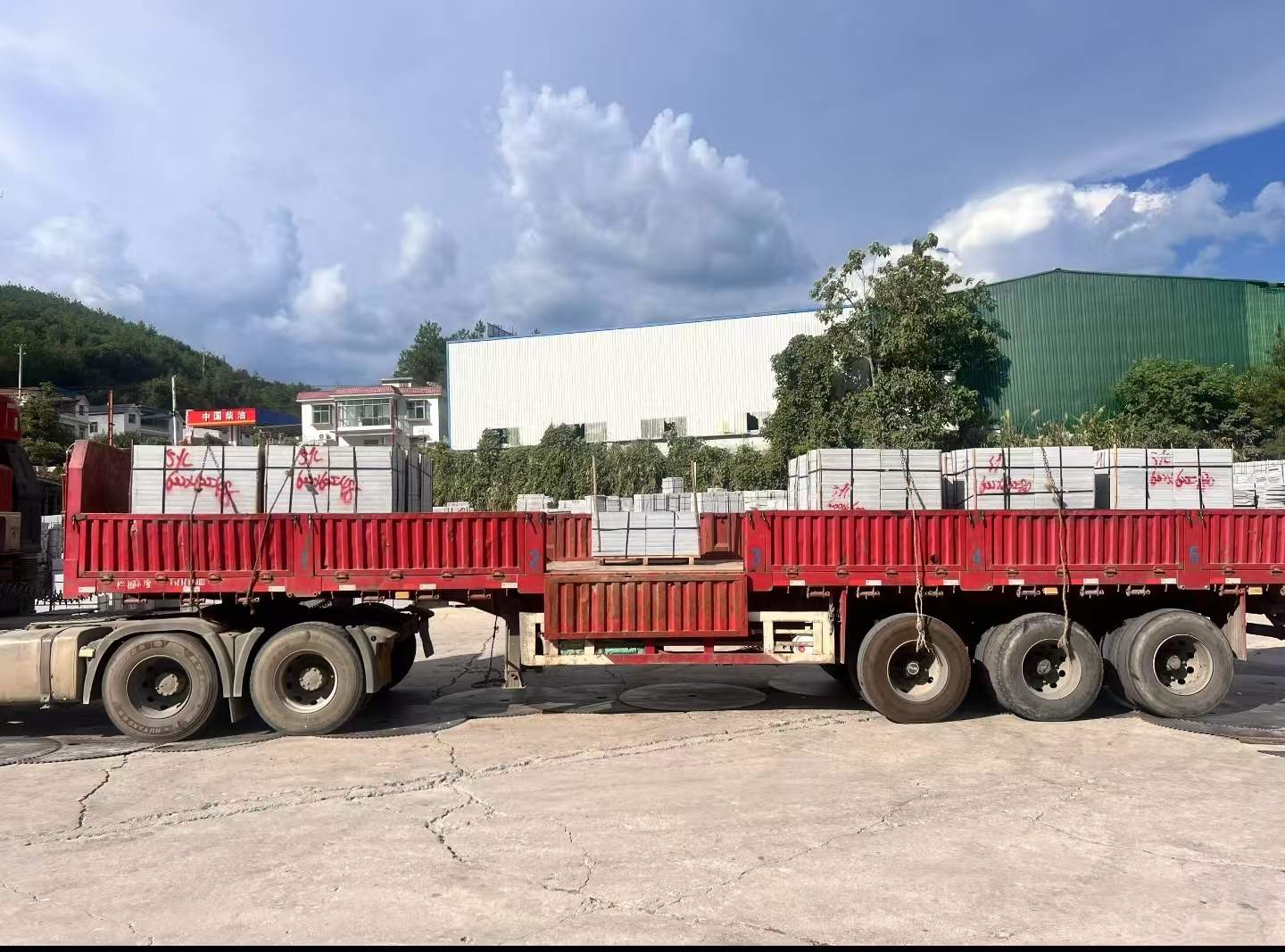 乌兰察布 芝麻灰花岗岩地铺石出货日常